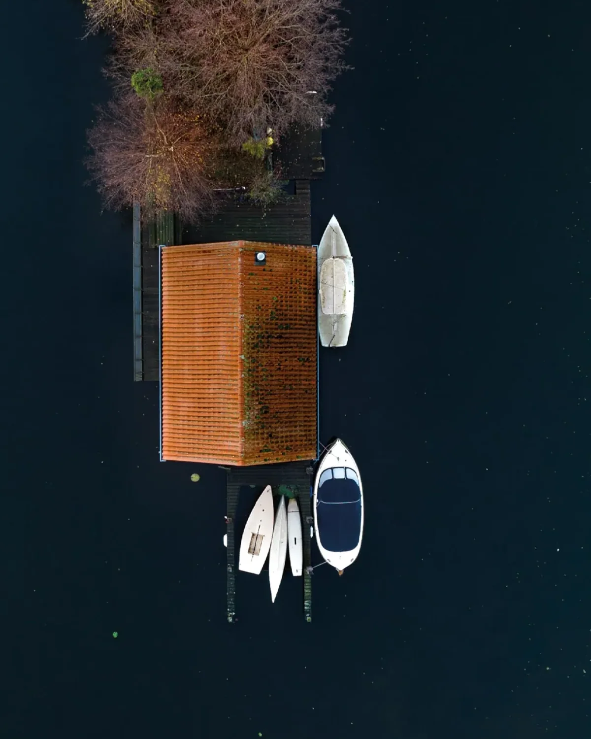 Detail van Combinatie Waterhouse & Small house on a tiny island